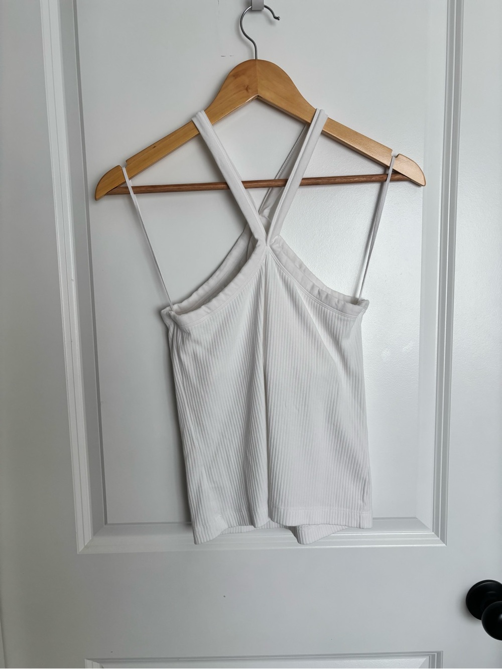 Old Navy White Ribbed Crisscross-Back Tank Top Built In Shelf Bra - Women